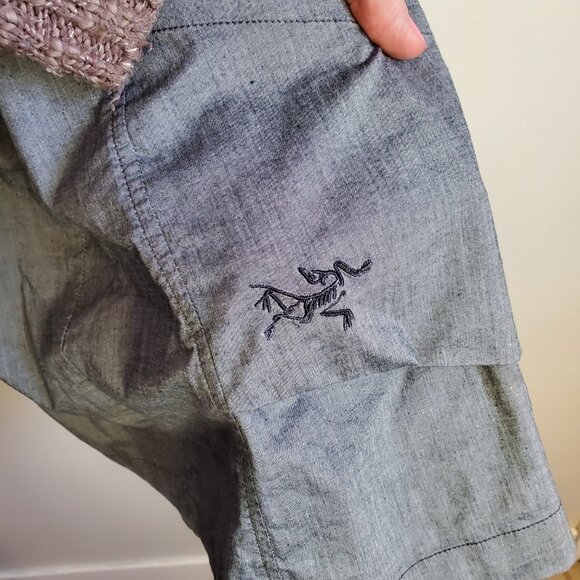 Arc'teryx Gray Women's Dress - Picture 10 of 15